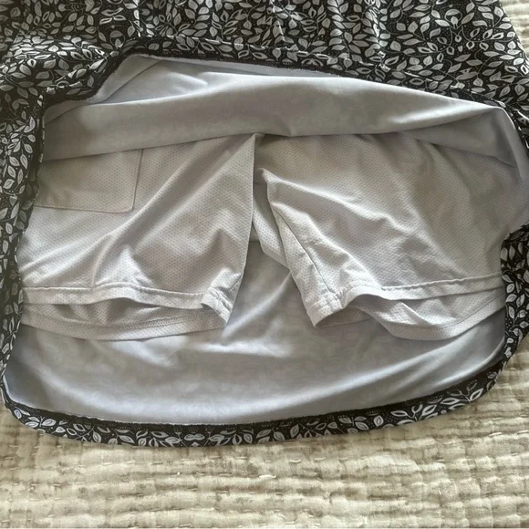 COOL RUN - Picture 3 of 7